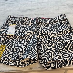 NWT Isaac Mizrahi Black and White Tailored Shorts